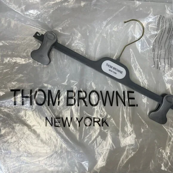 THOM BROWNECLASSIC BACKSTRAP SUIT SHORT
